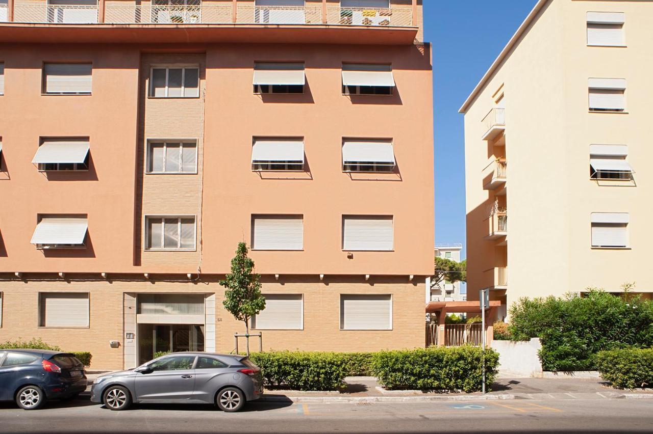 Suite Attico In Centro - Parcheggio Gratuito 리보르노 외부 사진